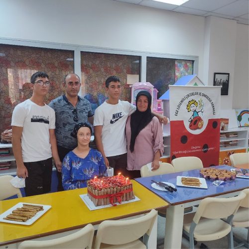 D.G Ayşe İta,K.P Yağmur Ela Örs-01