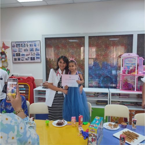 D.G Ayşe İta,K.P Yağmur Ela Örs-06