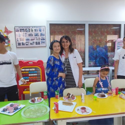 D.G Ayşe İta,K.P Yağmur Ela Örs-07