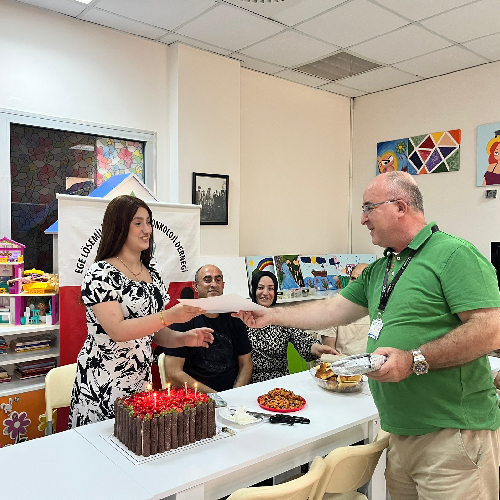 Ayşe İ. Kemoterapi Bitiş Partisi-01