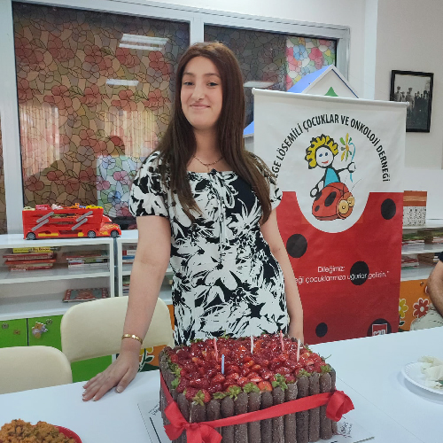 Ayşe İ. Kemoterapi Bitiş Partisi-05