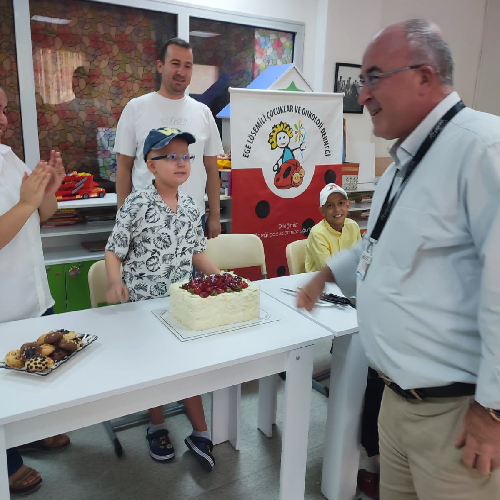 Kaan E. Kemoterapi Bitiş Partisi-02